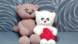 VLOG#4/2020. Вязаные коты спицами. Почти готовые работы. Немного процесса.