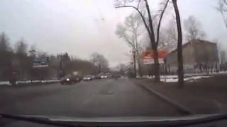 занесло на дороге ДТП! Авария! Видеорегистратор