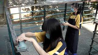 03搶救木扶手大作戰~打磨(東勢高工20111005)