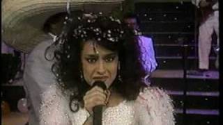 El Viejo Del Sombreron - Vilma Diaz - Tributo a la cumbia Colombiana y a La Sonora Dinamita