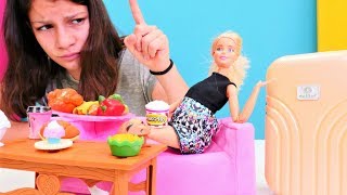 Barbie oyunu. Barbie tembellikten kilo alıyor! Komik çocuk videoları