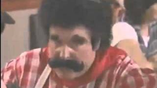 Busy Street Let's Watch: Chuck E. Cheese in the galaxy 5000 (Part 1) - 1 / 2