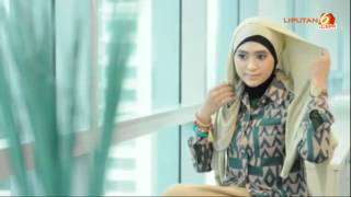 Tutorial Cara Memakai Jilbab Pashmina Glitter Untuk Wisuda