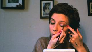 Eye liner facile , discret et rapide !