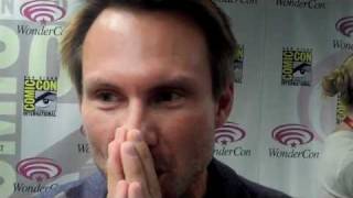 Live from Wondercon - Christian Slater talks with Arielle Mae about Breaking In