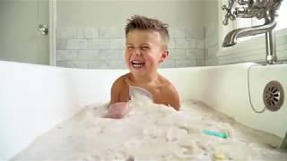 Oreo Cookies & Milk Bath (Bath Challenge)
