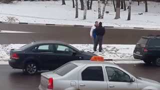Драка двух водителей - Russian Drivers Fight