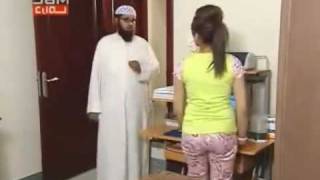 امل العوضي بنطلون القطن المثير