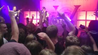 Bullet For My Valentine perform Tears Don't Fall