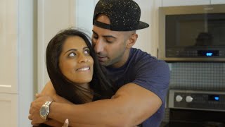 DATING A YOUTUBER BE LIKE..... (ft. iiSUPERWOMANii)