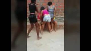 As mulher brigando por causa de pica com narração foda Briga Da Desgraça (SE INSCREVAM AE FÍH)