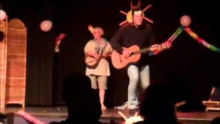 Playbackshow 2012 "De dode artiesten medley"