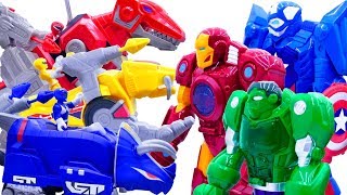 Power Rangers & Marvel Avengers Toys Pretend Play | Superhero Robots Get Stolen