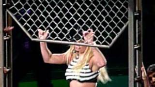 Britney Spears - Toxic (Live in Las Vegas)