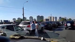 В Самаре столкнулись семь машин на Южном шоссе