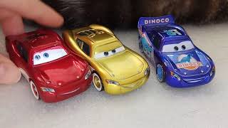 Обзор Тачки Молния Маккуин золотой и Блю Рэй Mattel