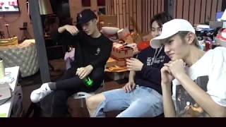 20180516 ONER Daily | 正在看央视五四晚会的坤音四子(岳岳、卜凡、木子洋、灵超)