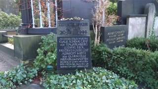 Мемориальная плита в память казнённых участников покушения на Гитлера