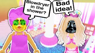 MY FIRST SPA DAY WENT HORRIBLY WRONG! ?? // Roblox Royale High School Bathroom Update