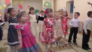 Песня про детский сад на празднике осени. Дети танцуют и поют песенку.