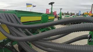 Обзор пропашной сеялки Multicorn 560 от HARVEST