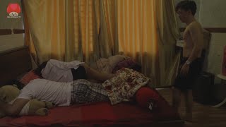 " Phim " (sốc) Chồng mù tốt bụng gặp con vợ trời đánh và thằng bạn cáo già