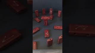 Приворот самостоятельно. Рунический приворот. ПРИВОРОТ на РУНАХ. Руническая магия. Отзывы .