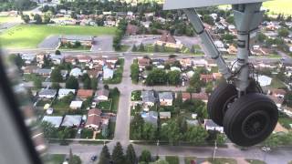 WestJet Encore 3123 Landing in Thunder Bay (YQT)