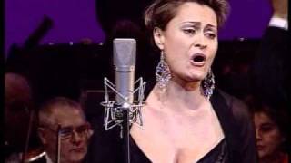 Iulia Isaev - Turandot: Tu che di gel sei cinta - Bucharest 2010