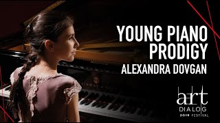 Alexandra Dovgan 2019 ArtFUTURE