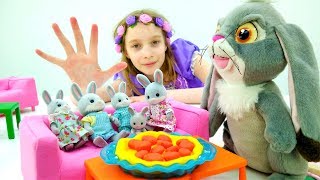 София Прекрасная - Клевер устраивает праздничный ужин - Видео для девочек
