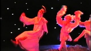 Таберик: Сценка с ангелами ("В поисках счастья" 2005, часть 1)