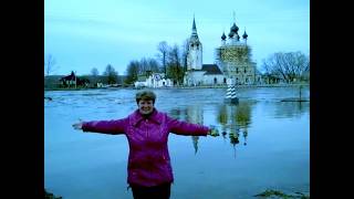 Как-разливается река Теза весной - в с. ХОлуй -