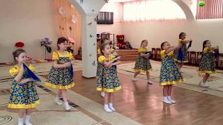 Маков цвет. Танец девочек в народном стиле