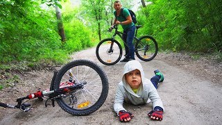 Что ПРОИЗОШЛО на ВЕЛОПРОГУЛКЕ??? Куда УЕХАЛ Матвей? Видео для детей Video For Kids Матвей Котофей