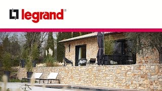 Découvrez une maison en domotique Legrand MyHOME et finition Céliane sur la côte d'Azur