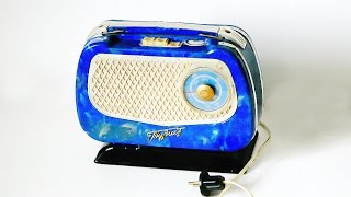 Радиоприёмник "Турист" СССР 1956 г.