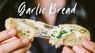 Extra Cheesy GARLIC BREAD and TOMATO SOUP for Fall! | HONEYSUCKLE