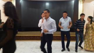ЧИП-ЧИП пен Айбек Конырбаев ТОЙДА ТӨБЕЛЕС!!! Драка на ТОЙ!