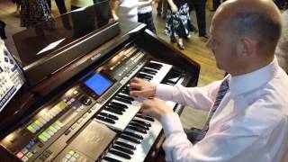 John Bowdler on the 'Technics GA3' Organ 23rd March 2014