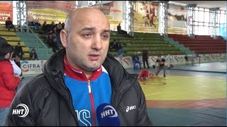 Итоги Первенства СКФО по греко-римской борьбе подвели во дворце спорта при ДГПУ
