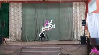 Смешная сценка на 8 марта в школе