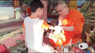 ทำบุญที่วัด #ตานขันข้าว#เป็นประเพณีแบบทางเหนือ