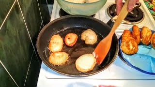 Оладьи на дрожжах и воде! Вкусный простой рецепт приготовления!