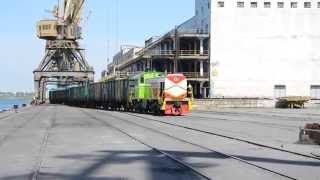 Модернизированный тепловоз ТГМ 4 с двигетелем Cummins, выполняет  маневровые работы