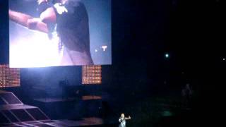 Kanye West Performs "Thru The Wire" Live at MSG Watch The Throne