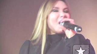 Rosana canta "O Amor e o Poder" na Festa da Parada do Orgulho GLBT - Arquivo Showlivre 2005