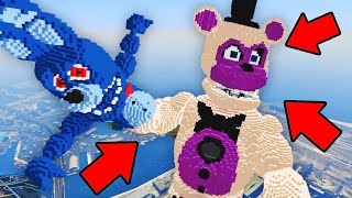 Minecraft Five Nights at Freddy's | GIGA Funtime Freddy vs Toy Bonnie! (FNAF vs Superheroes)