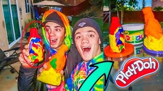 DIY PLAY DOH BOTTLE FLIPS!!!!