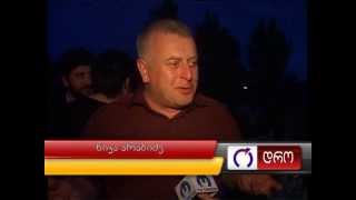მე-12 კლასელების ბოლო ზარი მე-9 საჯარო სკოლაში გრანდიოზულად აღინიშნა.